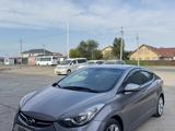 Hyundai Elantra 2013 года за 3 500 000 тг. в Атырау – фото 2