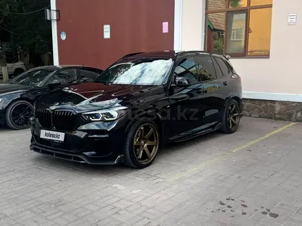 BMW X5 2023 года за 58 000 000 тг. в Алматы