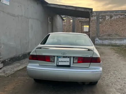 Toyota Camry 2001 года за 3 200 000 тг. в Шымкент – фото 3