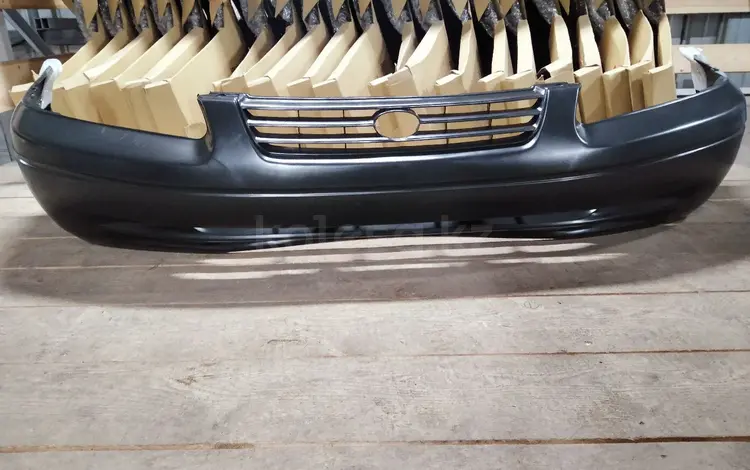 Передний бампер Camry 20 за 18 000 тг. в Алматы