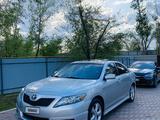 Toyota Camry 2010 года за 5 200 000 тг. в Уральск – фото 4