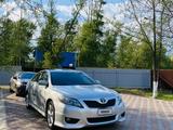 Toyota Camry 2010 года за 5 200 000 тг. в Уральск – фото 3