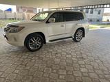 Lexus LX 570 2013 годаүшін30 000 000 тг. в Атырау