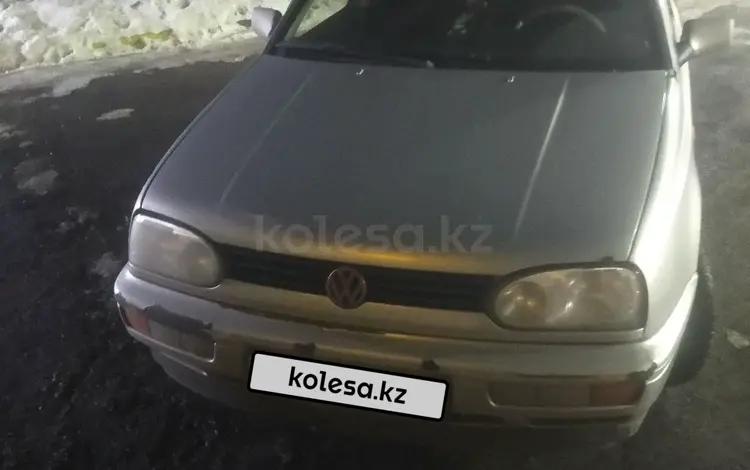 Volkswagen Golf 1992 годаүшін1 600 000 тг. в Алматы