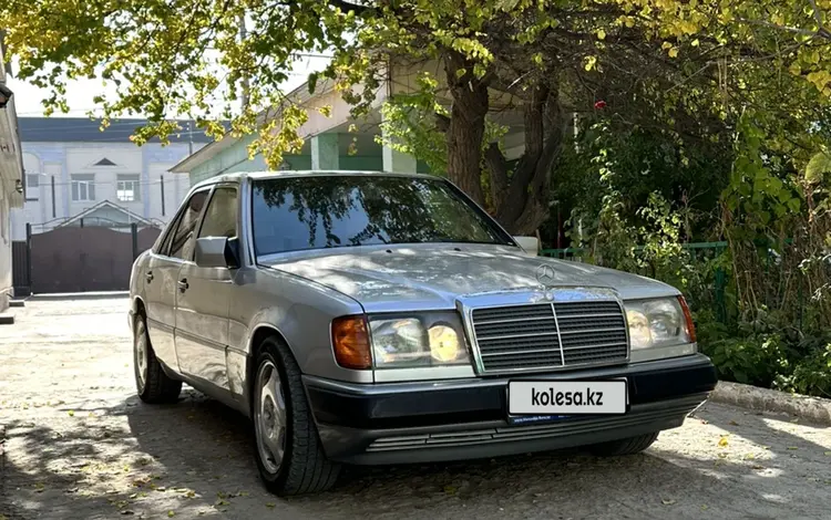 Mercedes-Benz E 220 1992 года за 2 850 000 тг. в Жанакорган