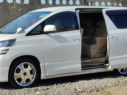 Toyota Vellfire 2009 года за 7 500 000 тг. в Актобе – фото 2