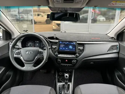 Hyundai Accent 2021 года за 8 400 000 тг. в Уральск – фото 10