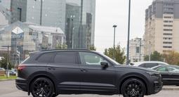 Volkswagen Touareg 2021 годаүшін42 000 000 тг. в Алматы – фото 3