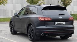 Volkswagen Touareg 2021 годаүшін42 000 000 тг. в Алматы – фото 5