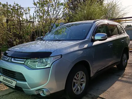 Mitsubishi Outlander 2012 года за 7 199 999 тг. в Алматы