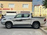 Toyota Hilux 2023 года за 24 700 000 тг. в Актау