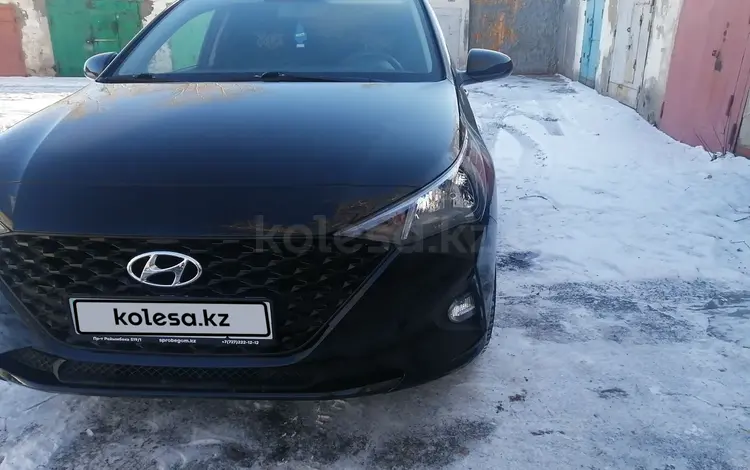 Hyundai Accent 2021 годаfor7 100 000 тг. в Усть-Каменогорск