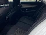 Mercedes-Benz E 200 2021 года за 15 290 000 тг. в Алматы – фото 2