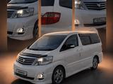 Toyota Alphard 2004 года за 8 500 000 тг. в Алматы