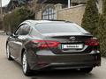 Toyota Camry 2018 годаүшін10 000 000 тг. в Алматы – фото 11