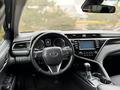 Toyota Camry 2018 годаүшін10 000 000 тг. в Алматы – фото 29