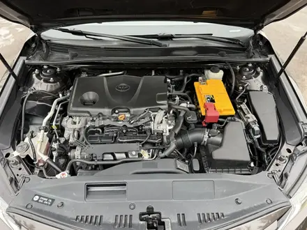 Toyota Camry 2018 года за 10 000 000 тг. в Алматы – фото 56