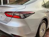 Toyota Camry 2022 года за 17 500 000 тг. в Алматы – фото 3