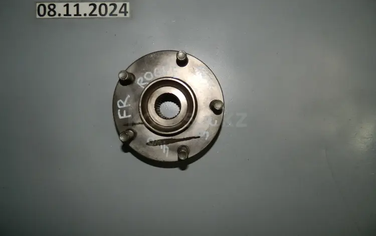 Ступица передняя 2.5 (4wd) (r-l) за 7 500 тг. в Алматы