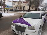 Chrysler 300C 2007 года за 3 000 000 тг. в Уральск – фото 2