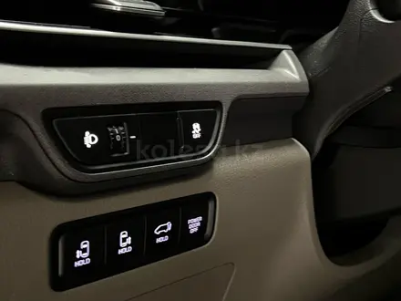 Kia Carnival 2023 года за 25 500 000 тг. в Алматы – фото 14