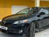 Toyota Camry 2013 годаfor7 600 000 тг. в Актобе – фото 4