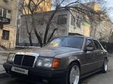 Mercedes-Benz E 300 1989 года за 1 200 000 тг. в Алматы – фото 3