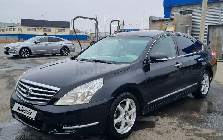 Nissan Teana 2010 года за 3 000 000 тг. в Атырау