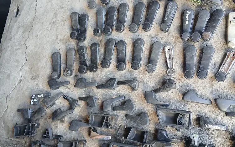 Дверные ручкиүшін10 000 тг. в Костанай