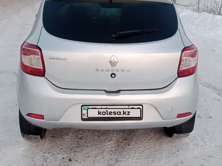 Renault Sandero 2015 года за 3 300 000 тг. в Караганда – фото 2