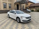 Volkswagen Passat 2014 года за 8 000 000 тг. в Актобе – фото 3