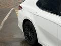 Toyota Camry 2019 года за 10 300 000 тг. в Алматы – фото 13