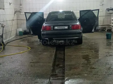 Audi 80 1993 года за 1 200 000 тг. в Риддер – фото 2