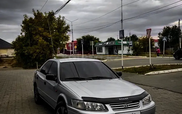 Toyota Camry 2001 года за 3 200 000 тг. в Уральск