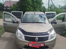 Renault Sandero, 2013
