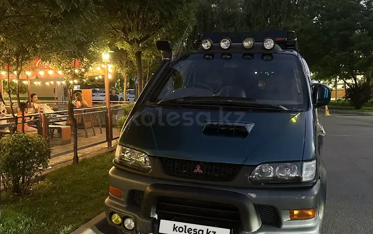 Mitsubishi Delica 1997 года за 5 000 000 тг. в Алматы