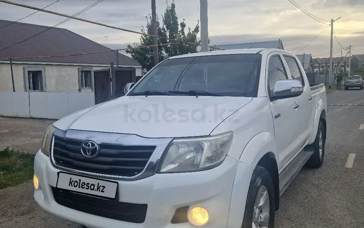 Toyota Hilux 2012 годаүшін8 200 000 тг. в Уральск