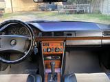 Mercedes-Benz E 230 1989 годаfor2 200 000 тг. в Шымкент – фото 4