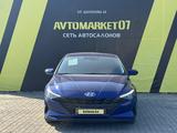 Hyundai Elantra 2021 годаfor10 300 000 тг. в Уральск – фото 2