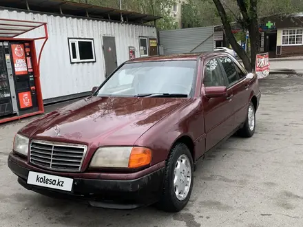 Mercedes-Benz C 180 1996 годаүшін1 470 000 тг. в Алматы – фото 4