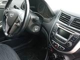Hyundai Solaris 2015 года за 4 900 000 тг. в Астана – фото 4