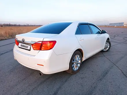 Toyota Camry 2014 года за 9 500 000 тг. в Караганда – фото 4