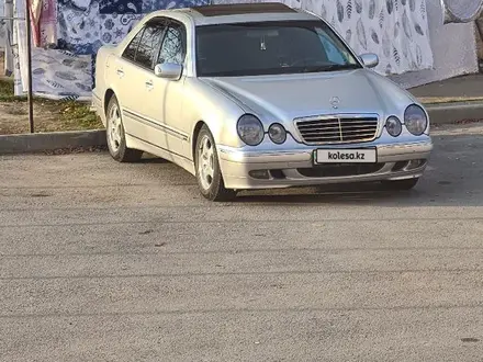 Mercedes-Benz E 280 2001 года за 5 500 000 тг. в Туркестан – фото 9