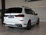 BMW X7 XDrive 40i 2026 года за 95 247 413 тг. в Павлодар – фото 5
