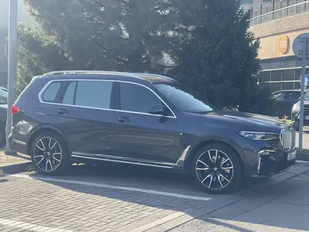 BMW X7 2020 года за 47 000 000 тг. в Алматы – фото 28