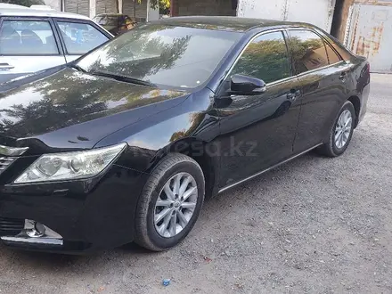 Toyota Camry 2012 года за 8 000 000 тг. в Шымкент – фото 2