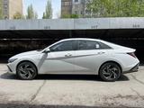 Hyundai Elantra 2024 года за 9 100 000 тг. в Шымкент – фото 3