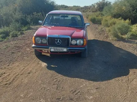 Mercedes-Benz 190 1982 года за 500 000 тг. в Кызылорда – фото 2