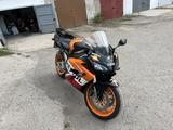 Honda  CBR 1000 RR Fireblade 2005 годаүшін3 800 000 тг. в Караганда – фото 2