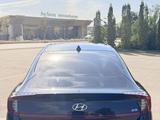 Hyundai Sonata 2022 годаfor13 000 000 тг. в Алматы – фото 5